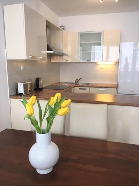Sunshine Apartment Makarska Eksteriør bilde