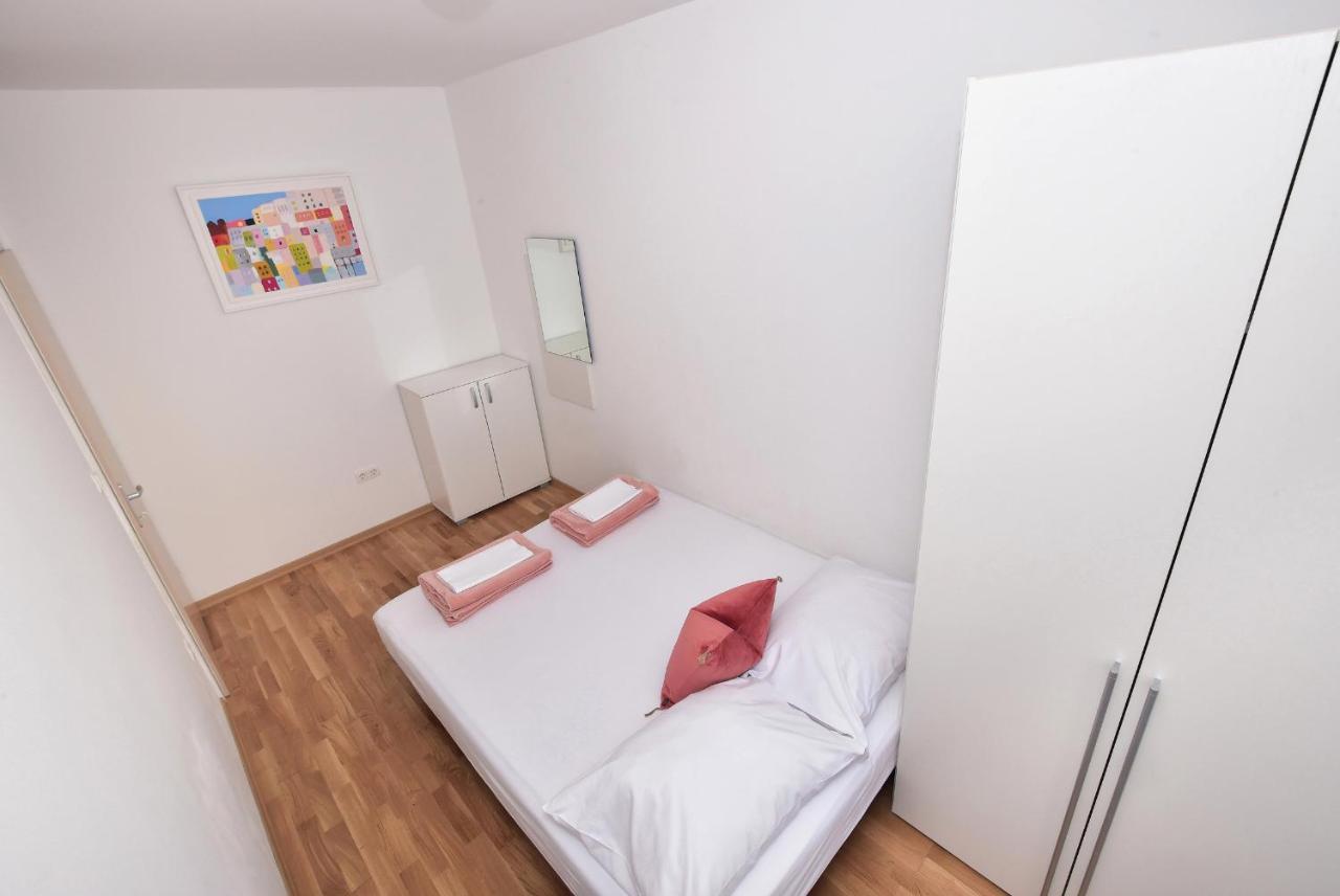 Sunshine Apartment Makarska Eksteriør bilde